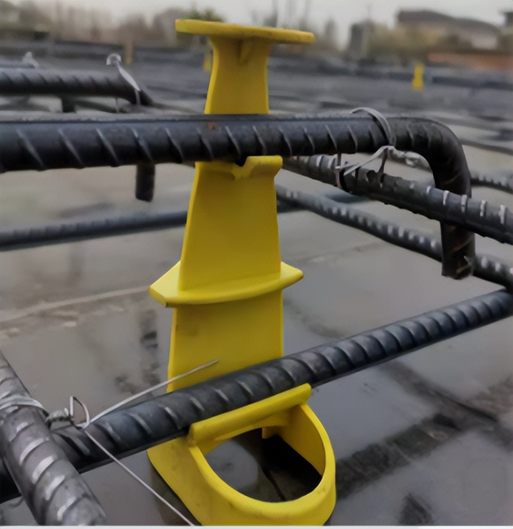 混凝土板厚薄怎么处理,混凝土板厚如何控制