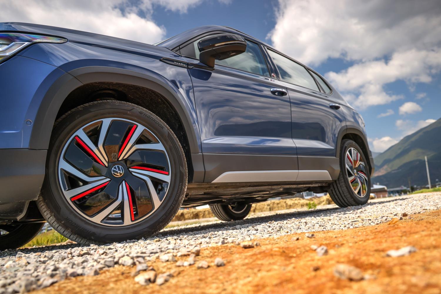 途岳300tsi两驱新月版试驾,上汽大众途岳两驱豪华版试驾