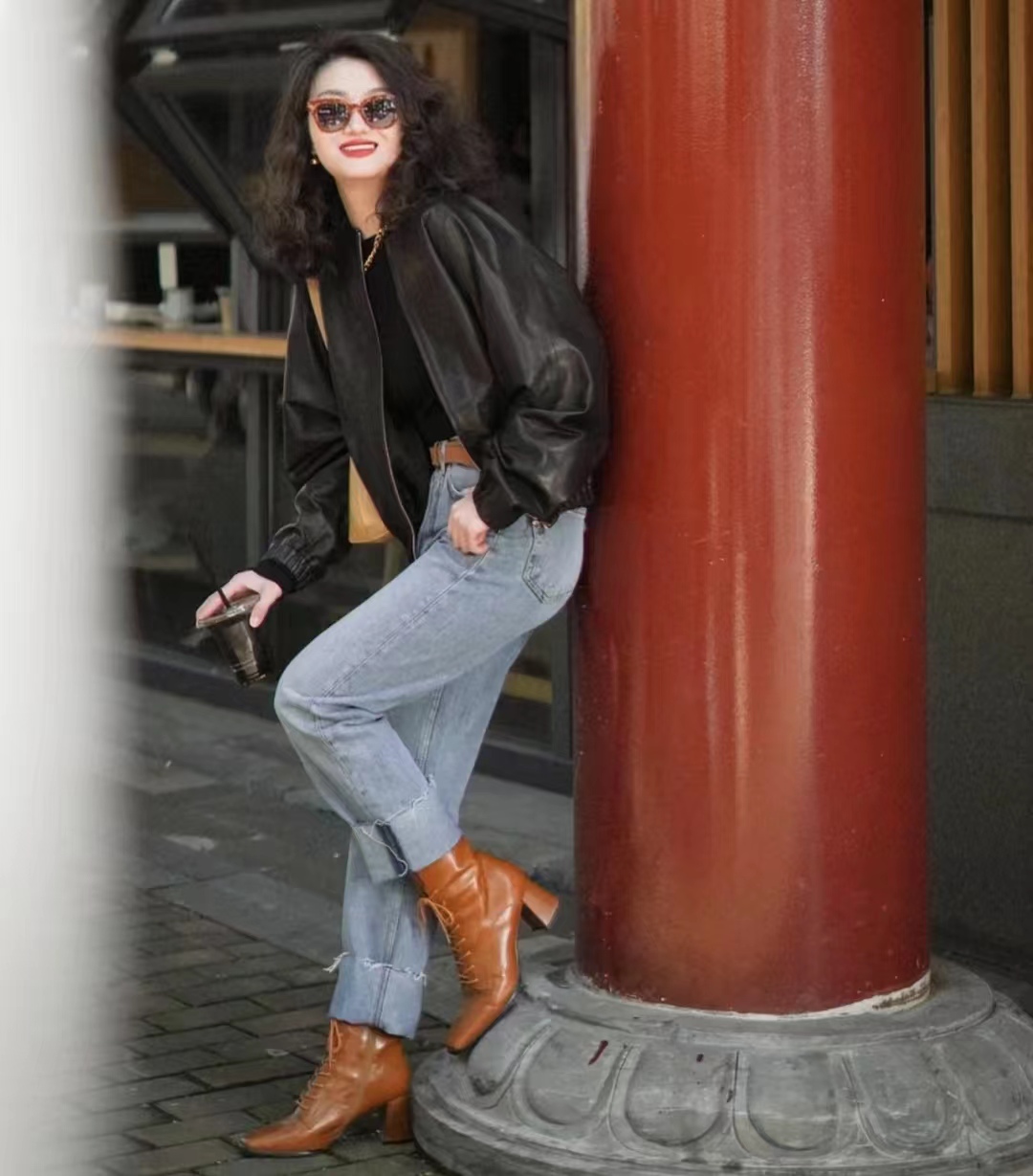 冬季黑色皮衣加棉高级感穿搭,黑色皮衣穿搭女秋冬