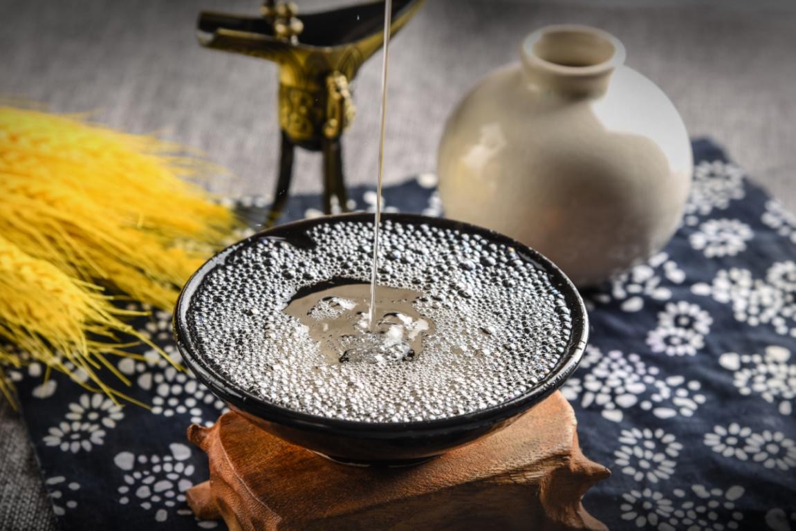 茅台镇酱酒的真实现状,酱酒真的那么好吗茅台镇酱酒