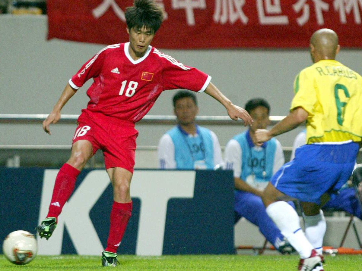 青岛足球教练李霄鹏,李霄鹏鲁能换帅视频