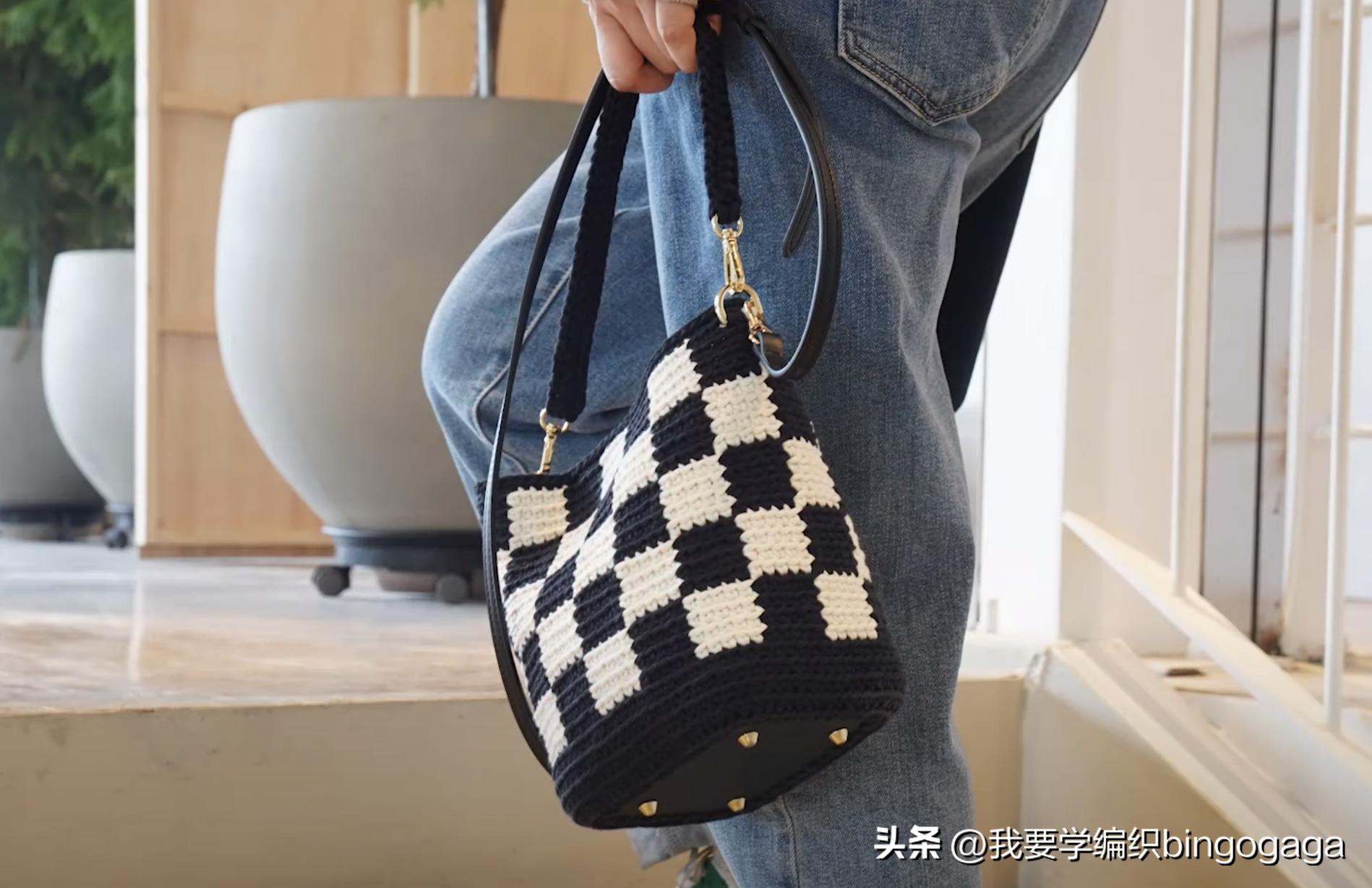 经典棋盘格元素编织包图解,棋盘格包包的线