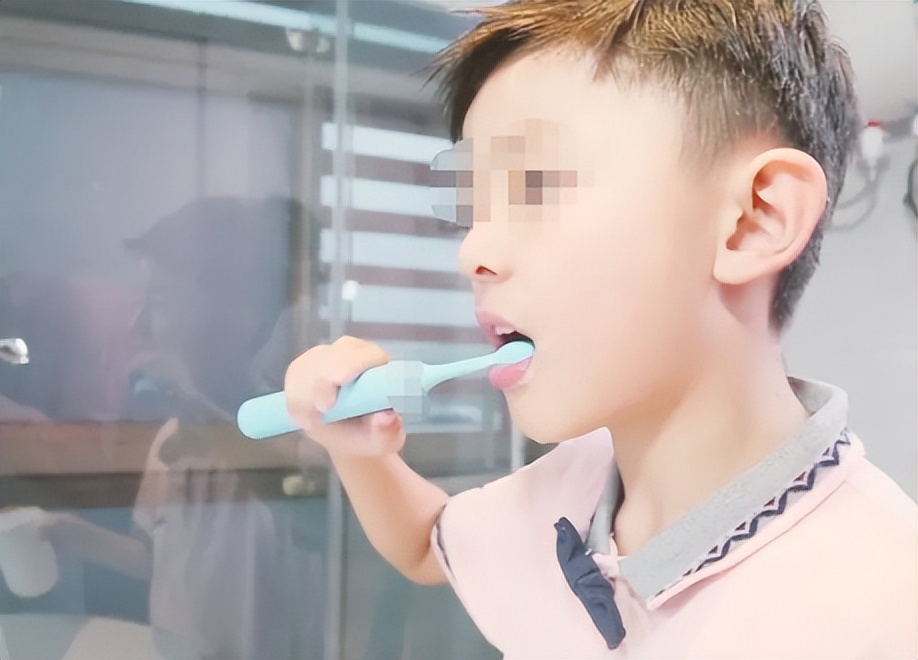 6岁儿童电动牙刷测评,儿童电动牙刷飞利浦和扉乐哪个好