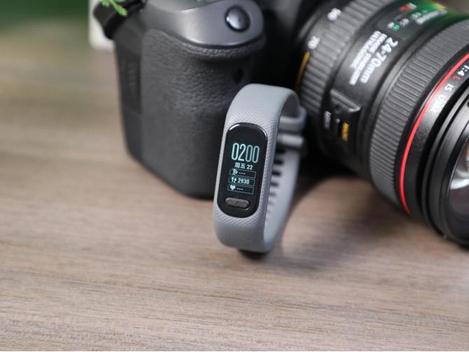 garminvivosmart4杩愬姩鎵嬬幆璇勬祴,garminsmart5瀵规瘮灏忕背鎵嬬幆