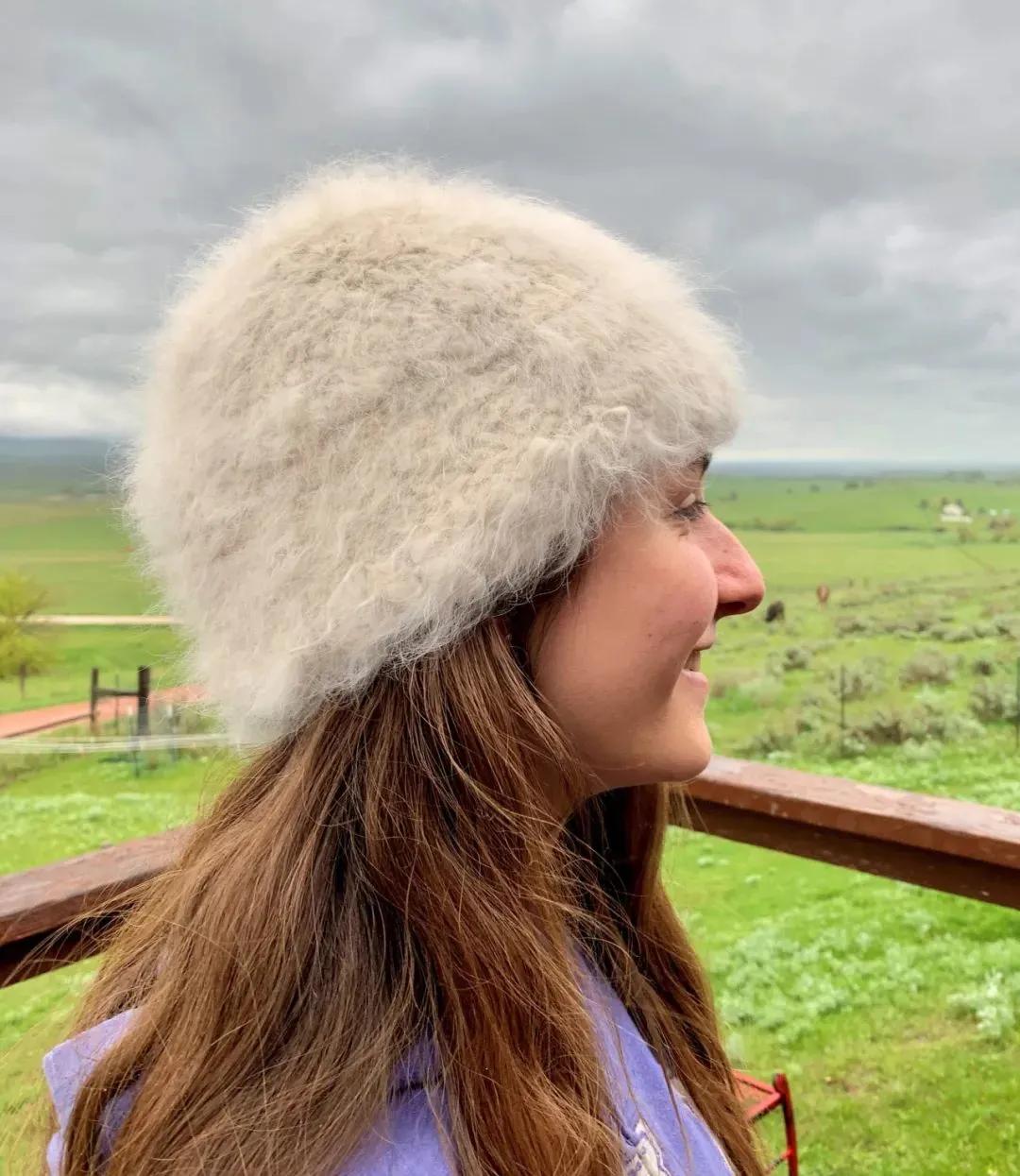 萨摩耶冬天围巾,萨摩耶洗完澡掉毛严重的原因