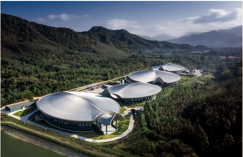 苏迪曼杯中国队第12次夺冠,苏迪曼杯国羽夺冠颁奖仪式