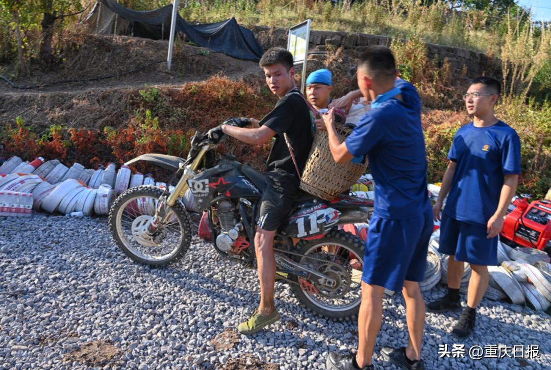 重庆日报采访城口,重庆日报摄影记者