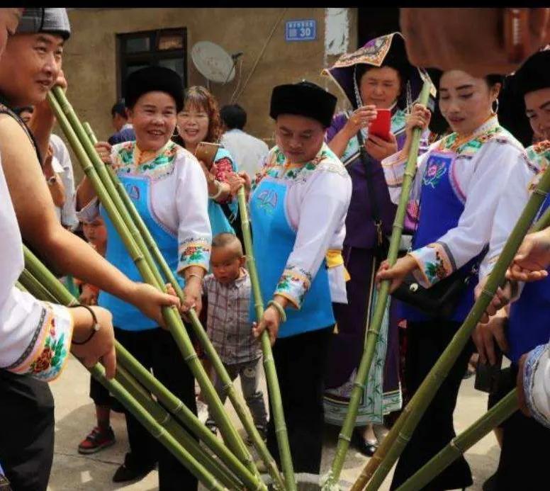 五十六个民族的风俗和服饰,费青儿五十六个民族服饰合集