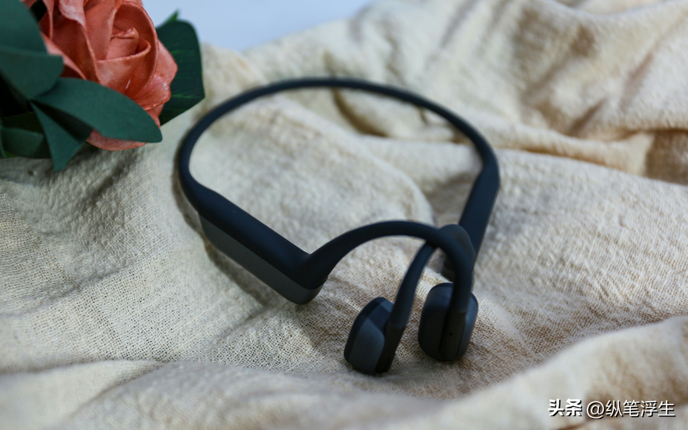 小米耳机旗舰版测评怎么样,小米骨传导夹耳式耳机测评