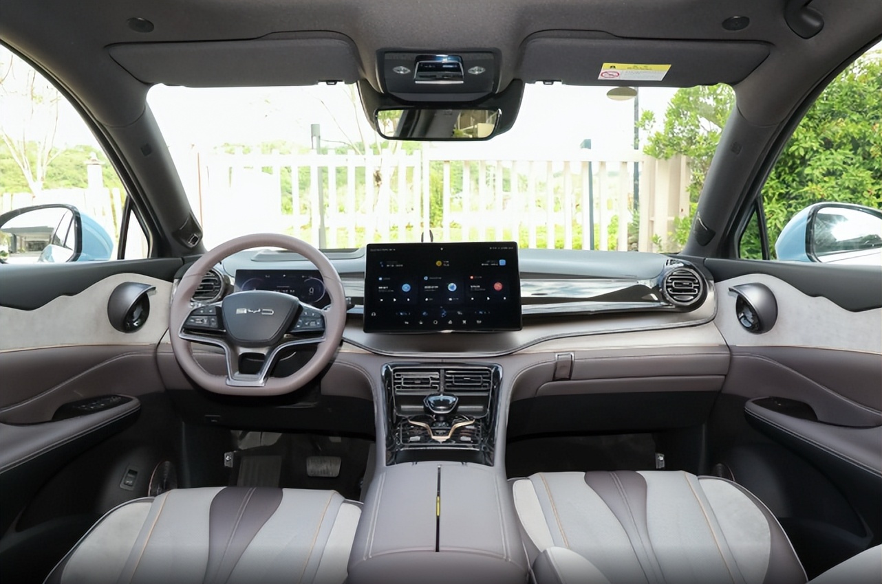 护卫舰07试驾第一视角,护卫舰07深度评测直播