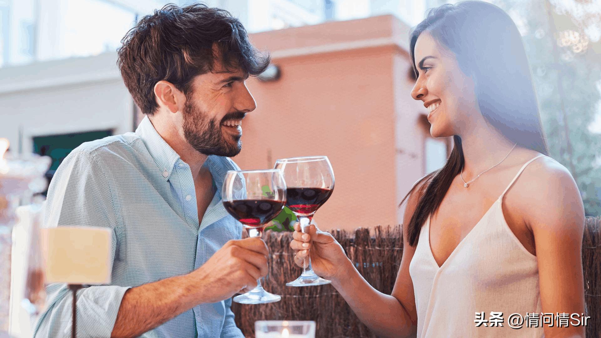 男生问：发现女朋友出轨，外加和多人保持暧昧，该怎么办？