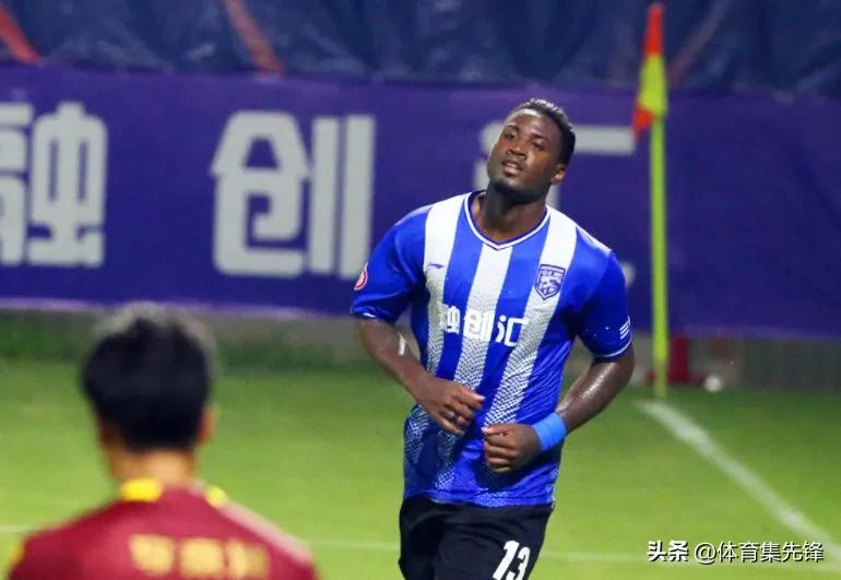 足协发布三份处罚决定,足协处罚三人最多的停赛4场