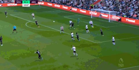 富安健洋远射破门,亚洲第一后卫富安健洋状态