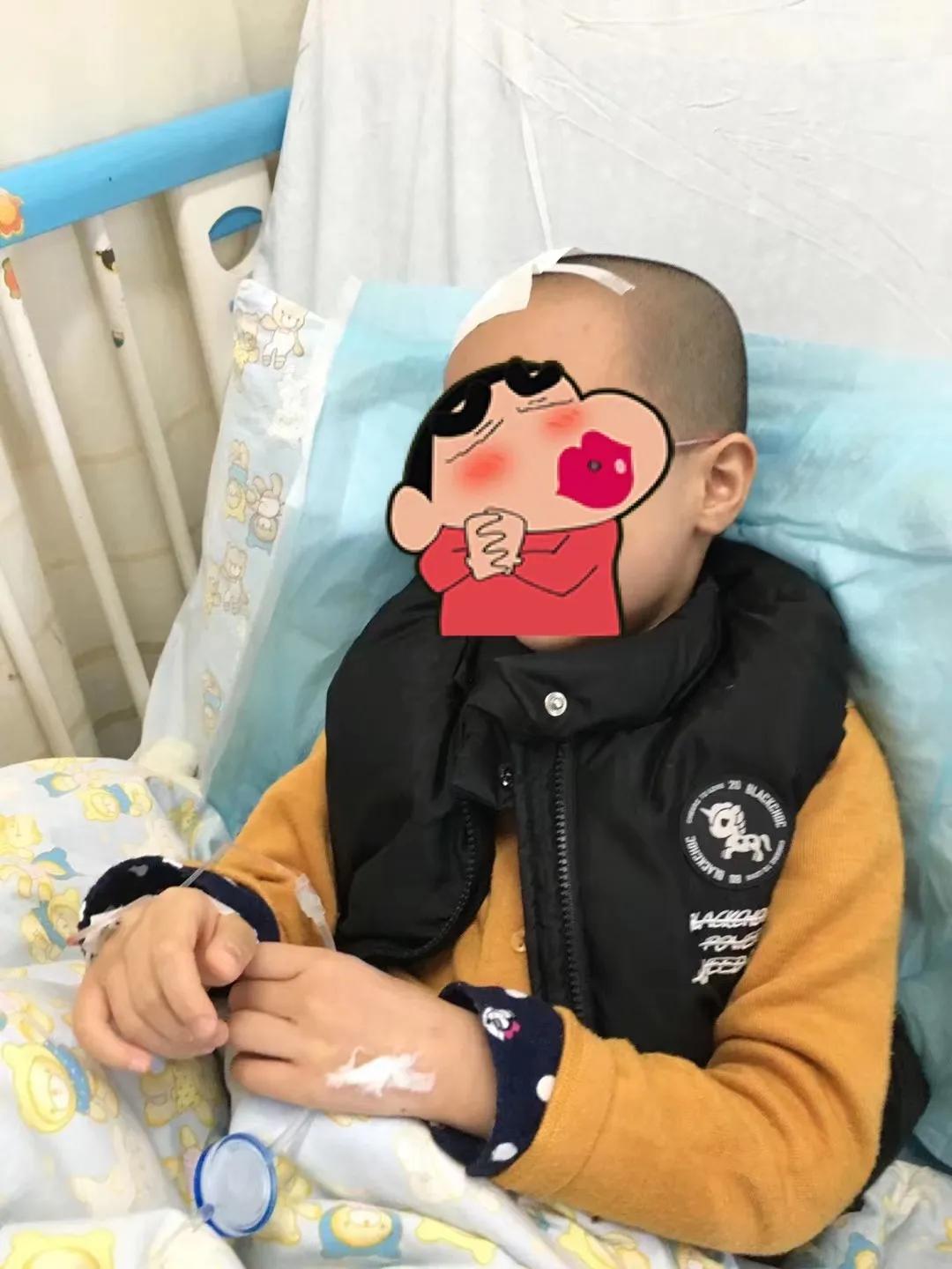 医生一转遥控器,我脑袋里的水就自动流进了肚子