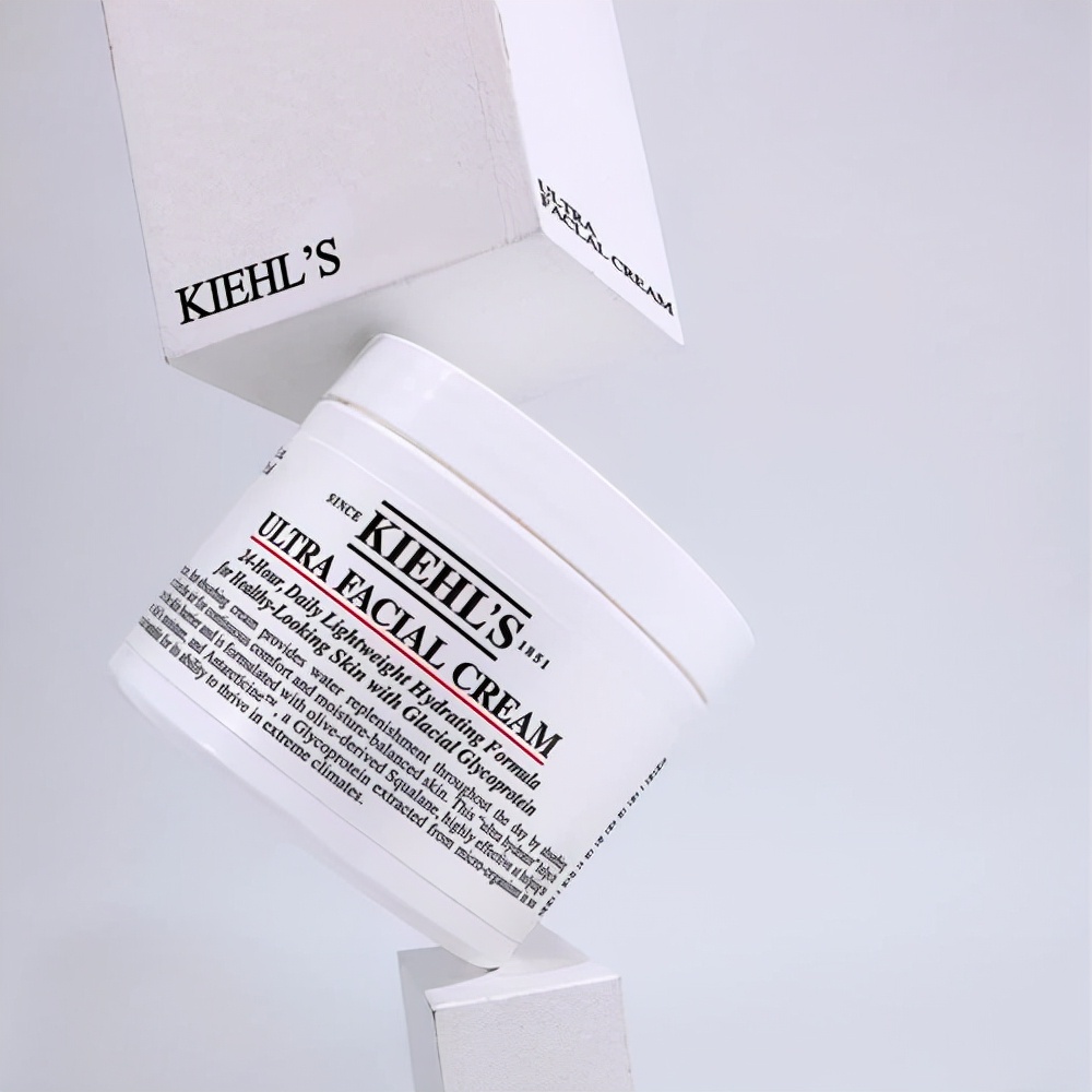 科学护肤步骤是什么？精华、乳液、面霜、眼霜真的一个都不能少？