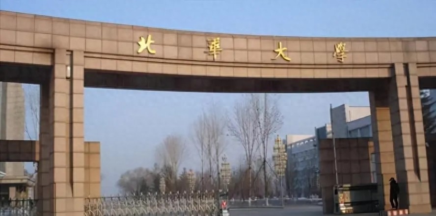 “最红裸模”*筱雨张**：22岁时拍写真火爆全网，如今将近40岁仍单身