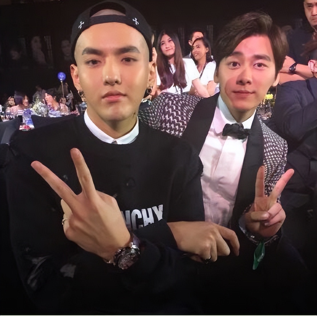 绠′笉浣忕殑鏄庢槦,绠′笉浣忎笅鍗婄敓鏄庢槦