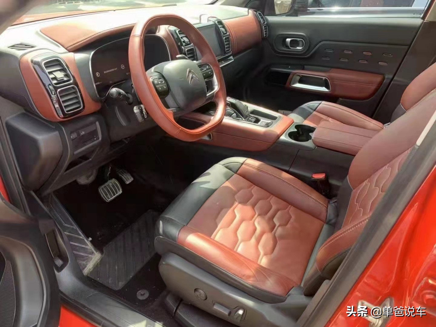 天逸c5aircross2021款1.8t400thp悦享型,雪铁龙天逸1.6试驾越野