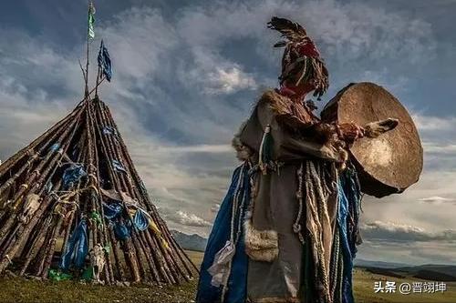 一个“纯女性”部落，没有一个男性，她们是如何繁衍的？