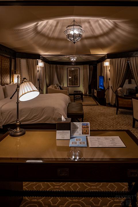 阿联酋丽思卡尔顿,阿联酋野奢帐篷