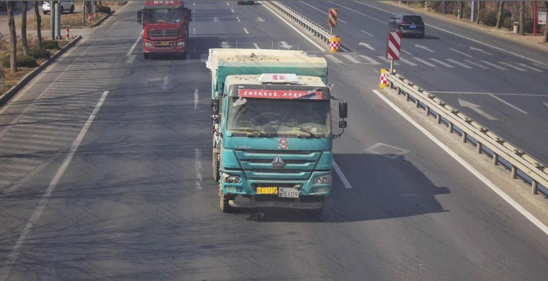 这些渣土车和企业被曝光！