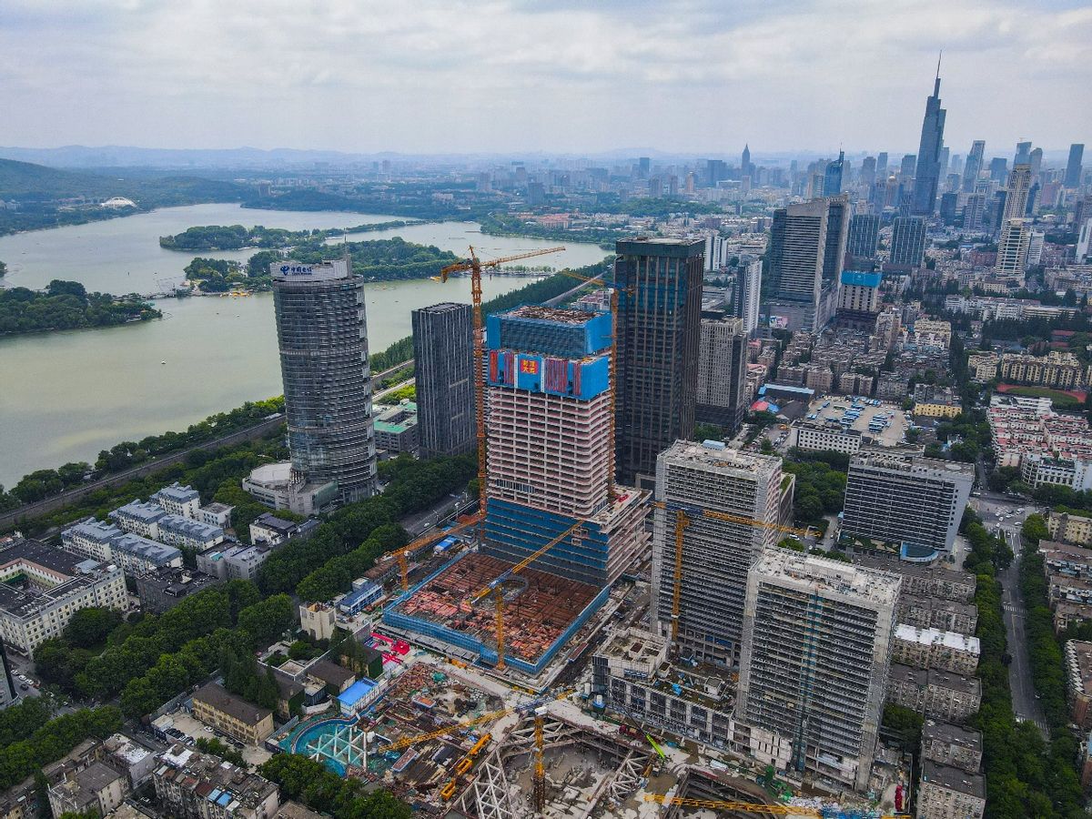 斥资700亿中国建世界第一港,南京百亿项目开工建设