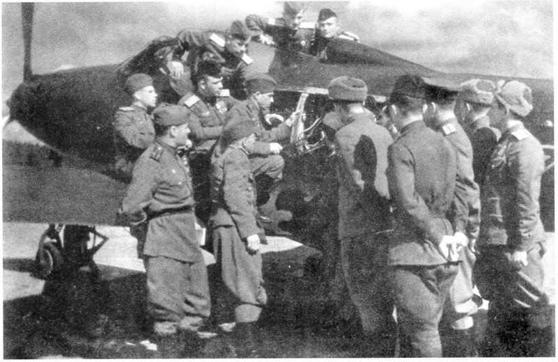 俄罗斯战机眼镜蛇机动,f22战斗机眼镜蛇