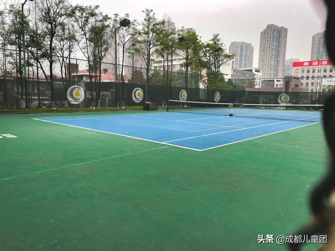 7-8岁儿童网球训练方法,适合4到8岁小朋友的网球运动