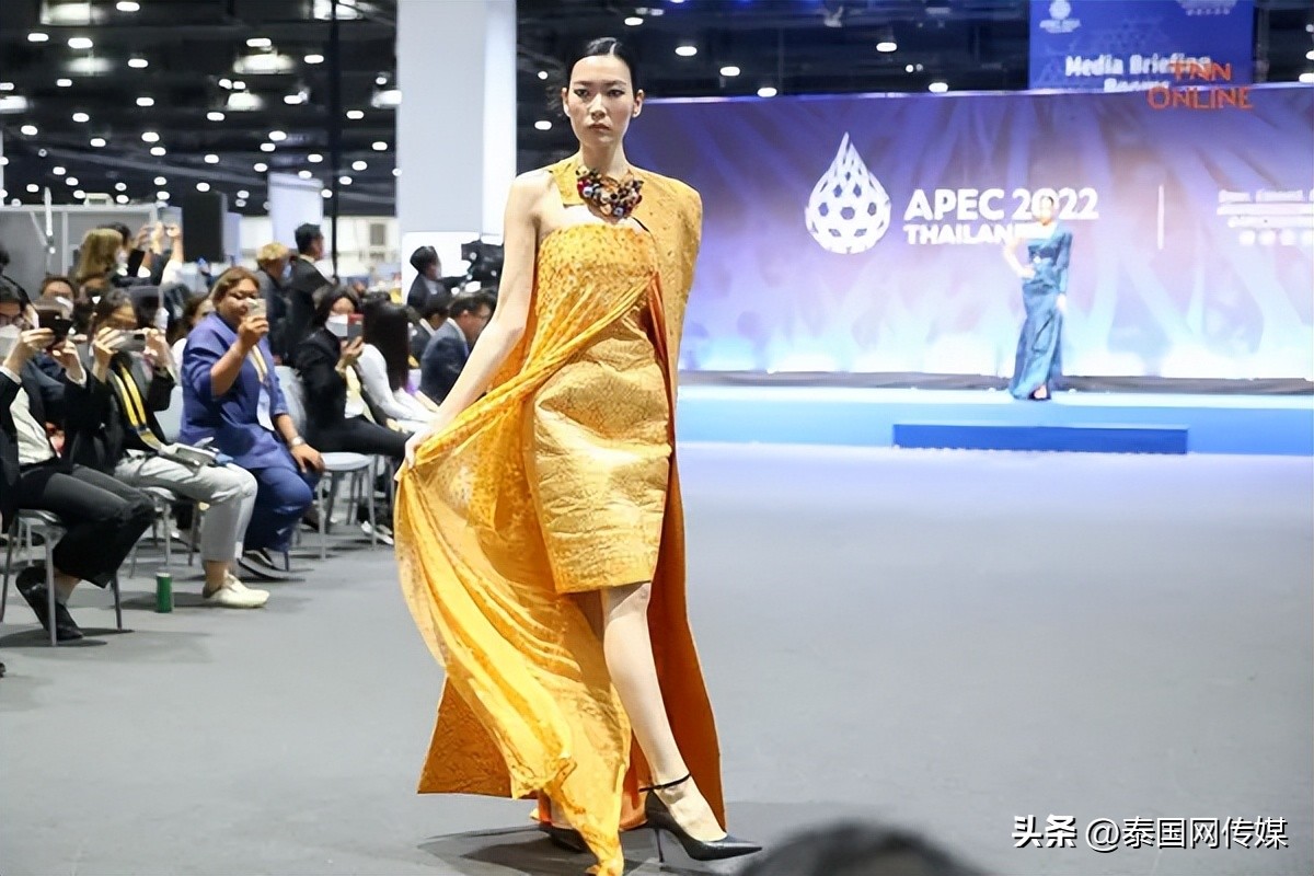 泰国泰丝服装秀,泰丝国际时装周图片