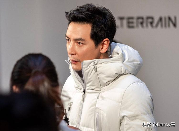 加拿大鹅北面迪桑特，比窦娥还怨，真正坑国人的是假冒伪劣厂家