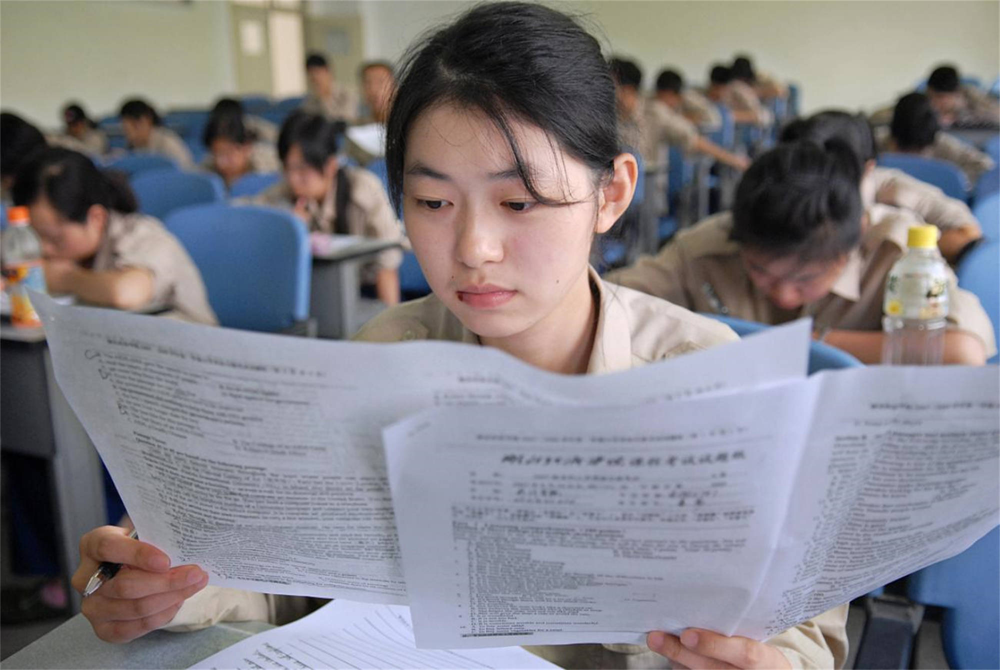 高考复读送什么礼物,怎样给高考复读生减压