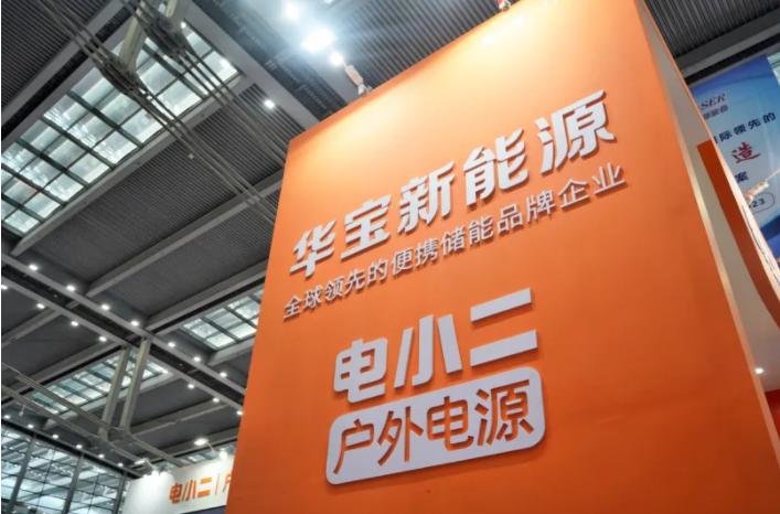 十万毫安的露营户外充电宝测评,户外露营快充移动电源