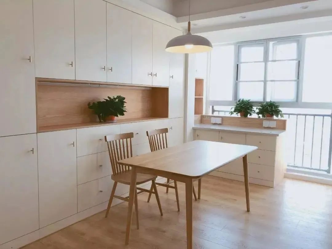 小户型实用餐边柜怎么设计,餐边柜这样装不仅美观还实用