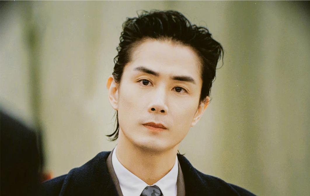 李承铉火了后的戚薇,李承铉说中文戚薇都翻译不了了