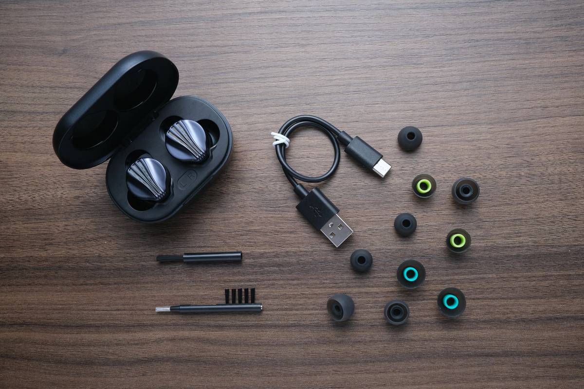 飞傲FW5真无线耳机,飞傲fw5对比达音科dtw1000h