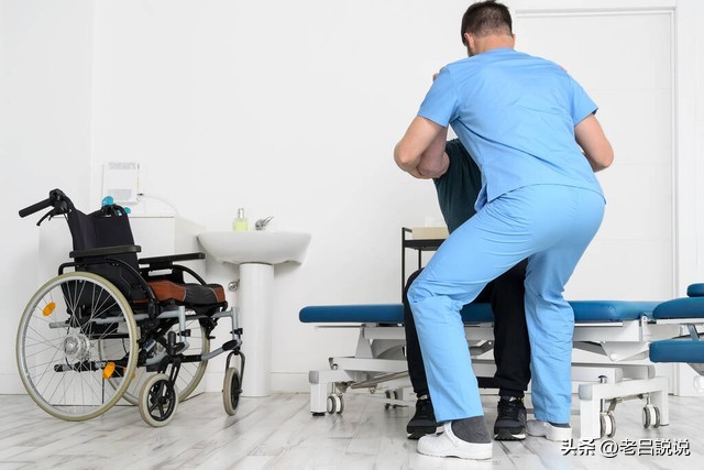 这10个工科专业最吃香,这10个专业培养了中国90%的公务员