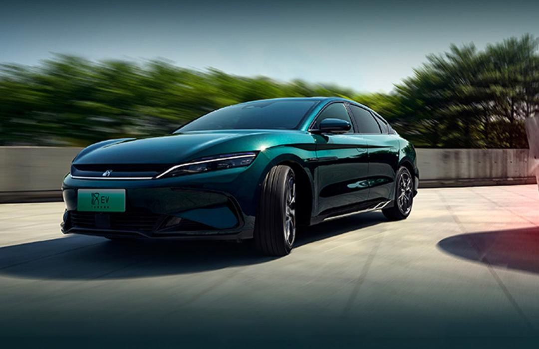 买了比亚迪发个朋友圈,买个破苹果手机发朋友圈炫耀