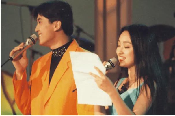 毛宁现在有多少钱,毛宁最近还有演出吗