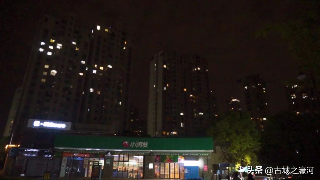 金色维也纳这个楼盘好吗,江城逸品昨天消息