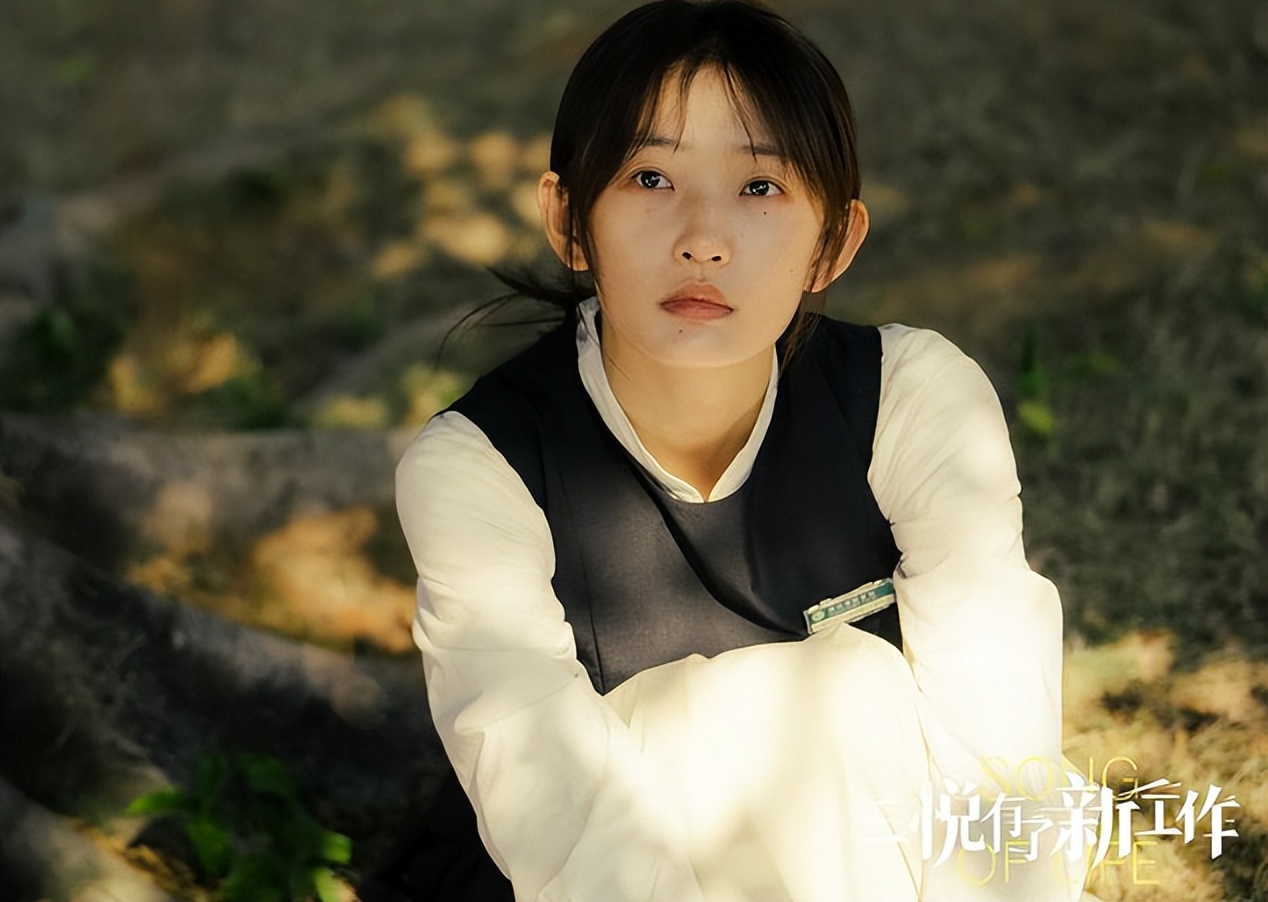 给2022年“进步最大的十位男演员”排个名：靳东第十，王骁第二