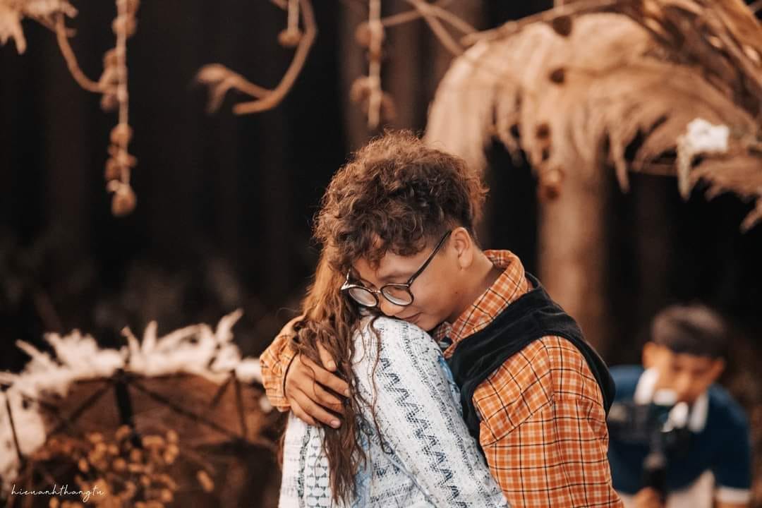 越南农村姑娘骗婚,27岁越南女子假扮富婆