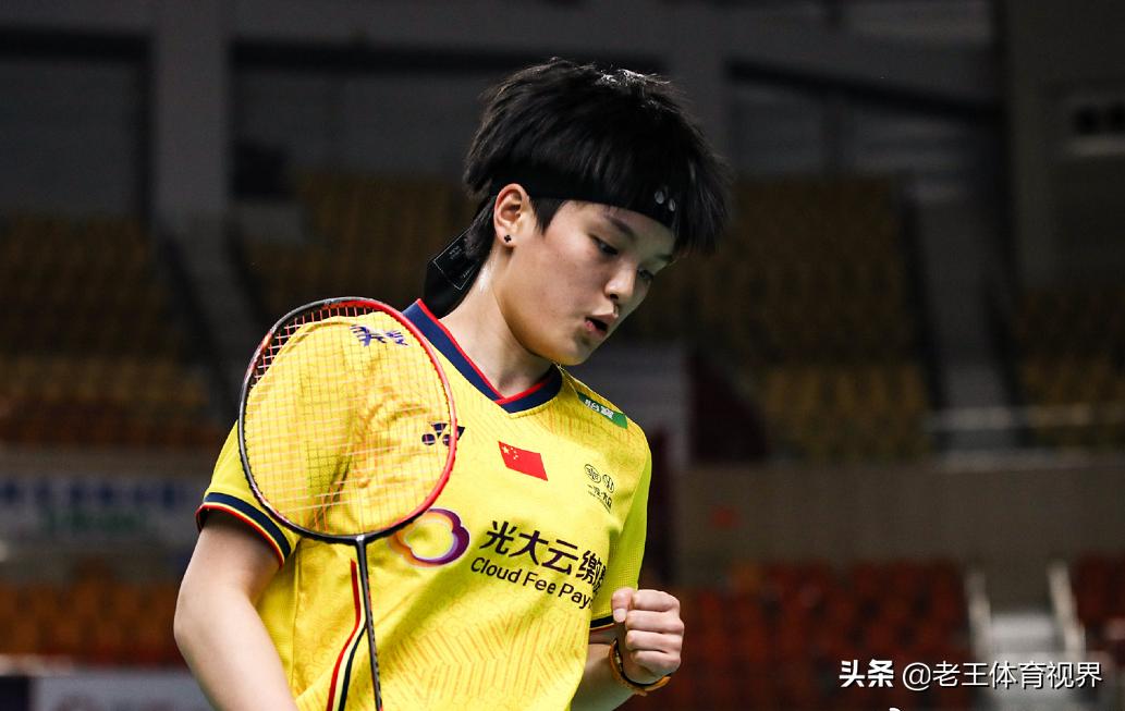 亚锦赛男单半决赛李诗沣对谁,羽毛球亚锦赛李诗沣对战翁泓阳