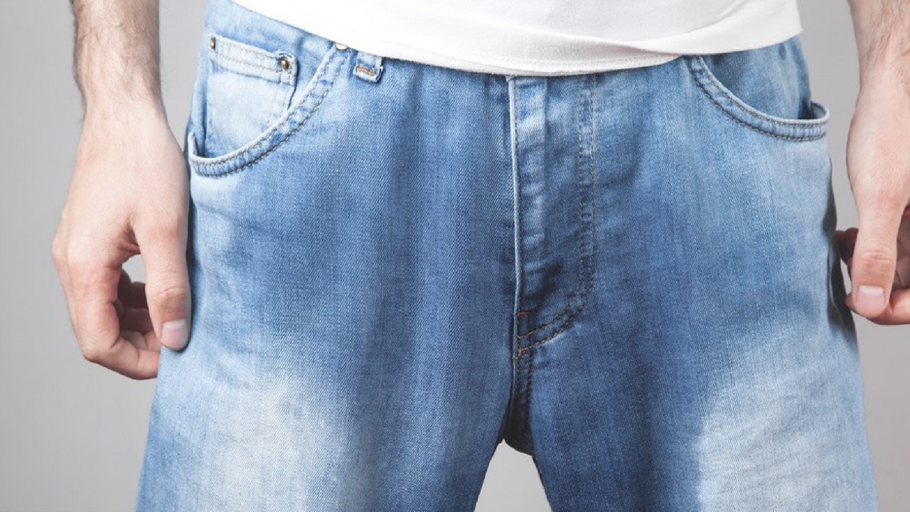 医生提醒：男性不想被前列腺炎“盯”上，这4件事别漏做