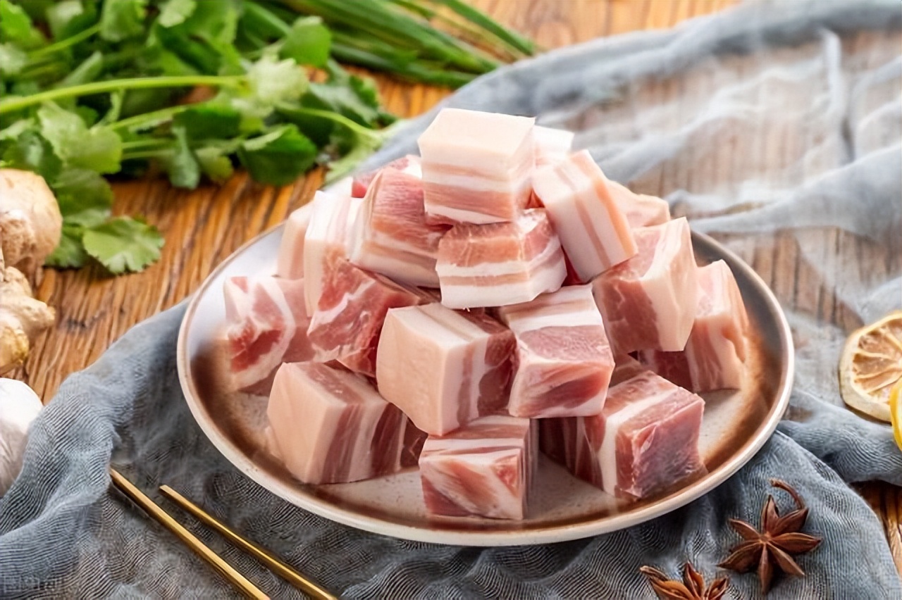 中国癌症高发，和猪肉有关吗？提醒：这6种肉，能不吃就不吃