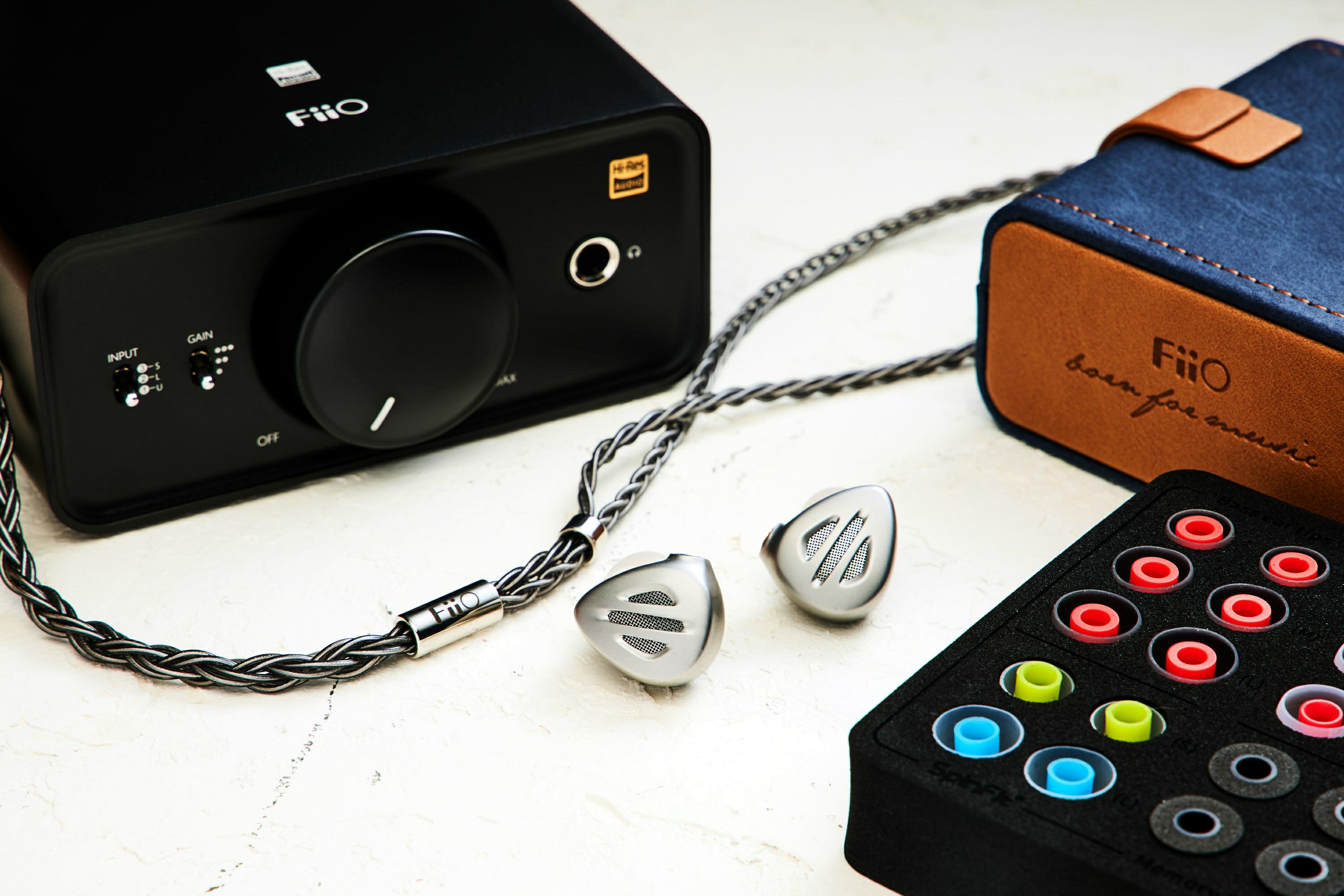 kzast24鍗曞厓鑰虫満涓庨鍌瞗h9瀵规瘮娴嬭瘎,绾挍鍗曞厓鑰虫満