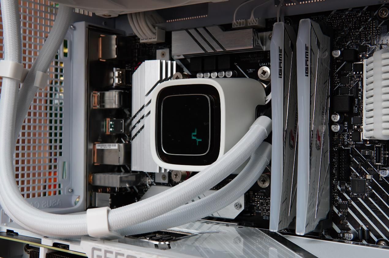 华硕冰立方ap201怎么搭配风扇,华硕冰立方ap201支持多大的机箱