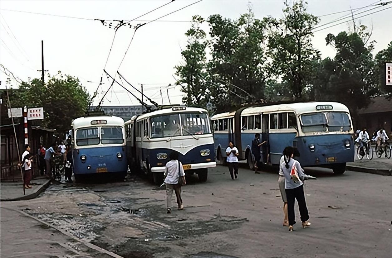 1990年的成都老照片,1990年代成都老视频