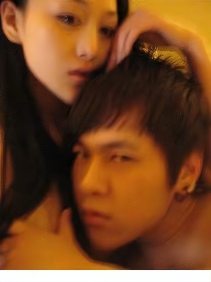 黑料女王的逆袭凶手,张馨予何捷早期照片