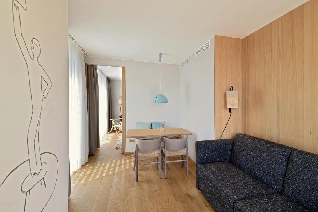 HotelSchwarzschmied在葡萄园城堡里感受度假的氛围