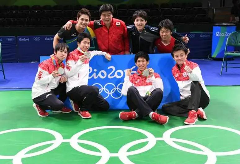 日本首夺乒乓球奥运金牌,日本复活球